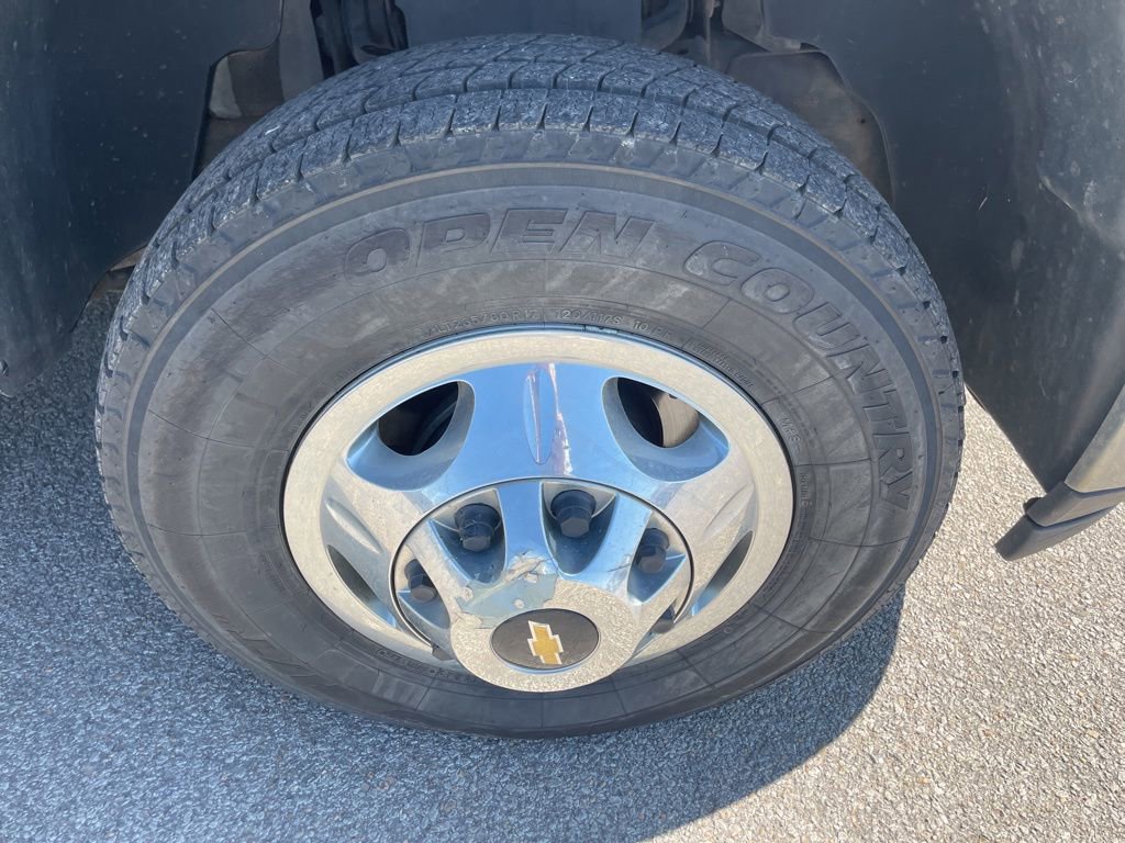 Used 2013 Chevrolet Silverado 3500 LT w/ Skid Plate Package AWD/4WD image 7