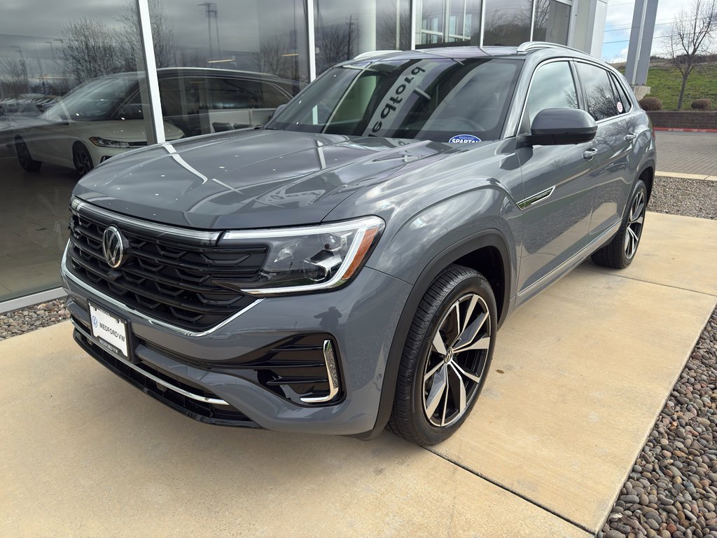 New 2026 Volkswagen Atlas Cross Sport SEL Premium R-Line