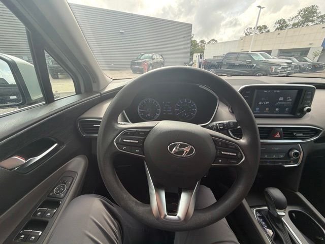 Used 2020 Hyundai Santa Fe SE FWD image 17