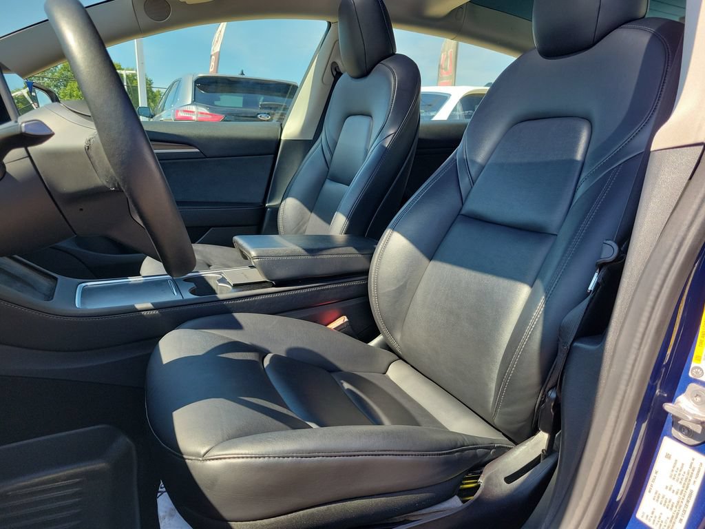Used 2022 Tesla Model 3 Long Range AWD/4WD image 17