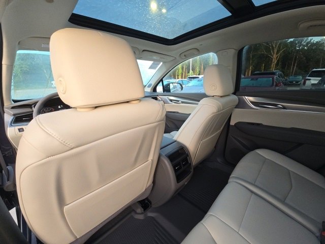 New 2025 Cadillac XT5 Premium Luxury w/ LPO, Floor Liner Package image 16