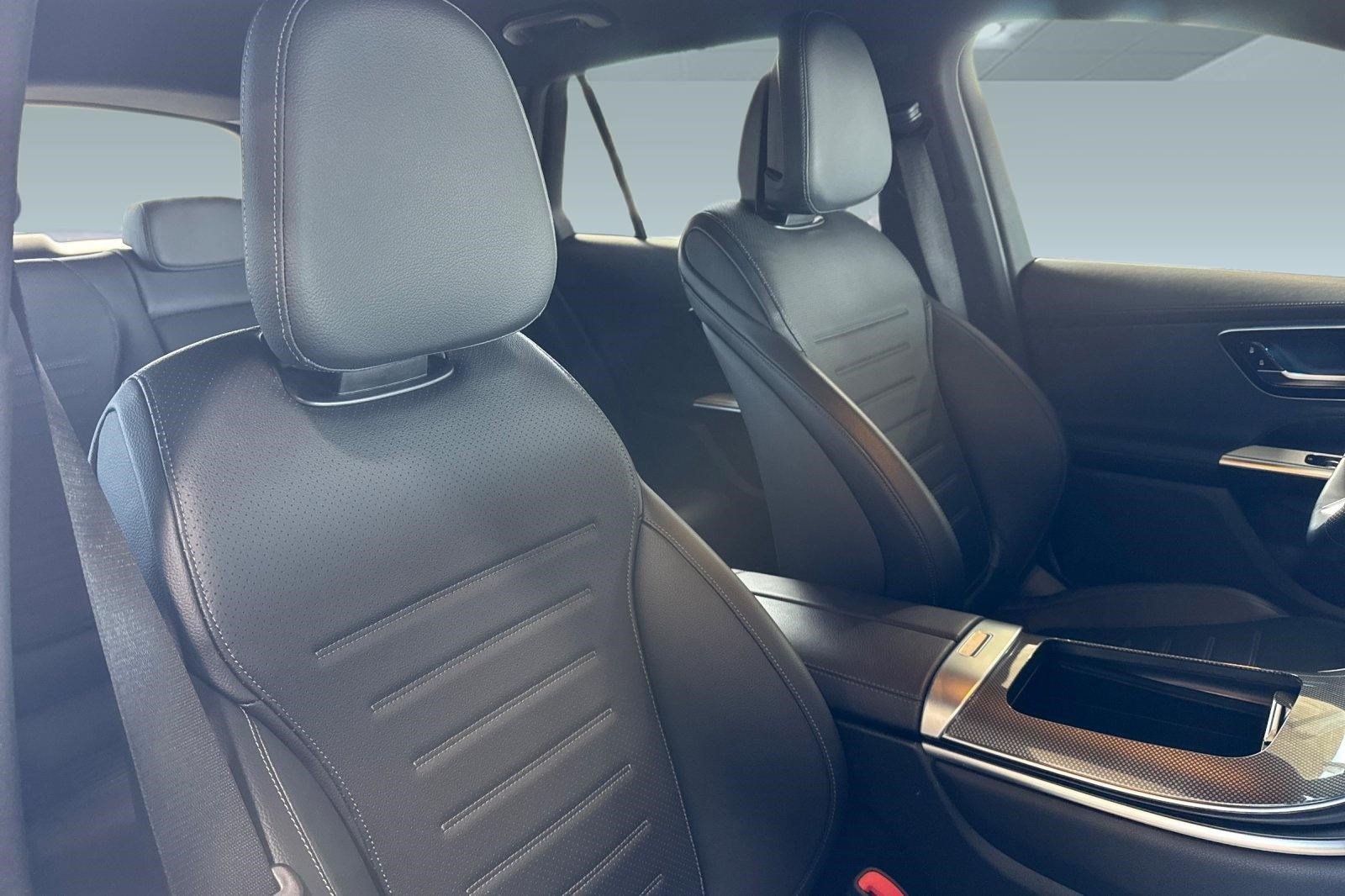 Certified 2024 Mercedes-Benz GLC 300 image 35
