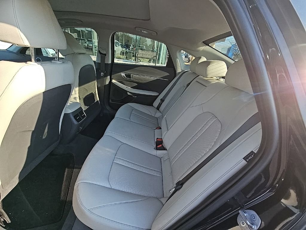 Used 2023 Hyundai Sonata Limited image 11