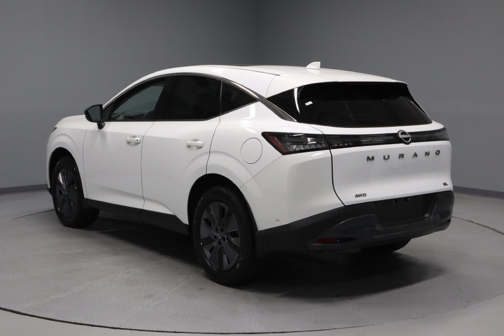 Used 2025 Nissan Murano SL AWD/4WD image 9