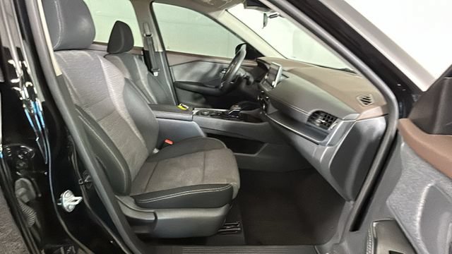 Used 2021 Nissan Rogue S AWD/4WD image 31