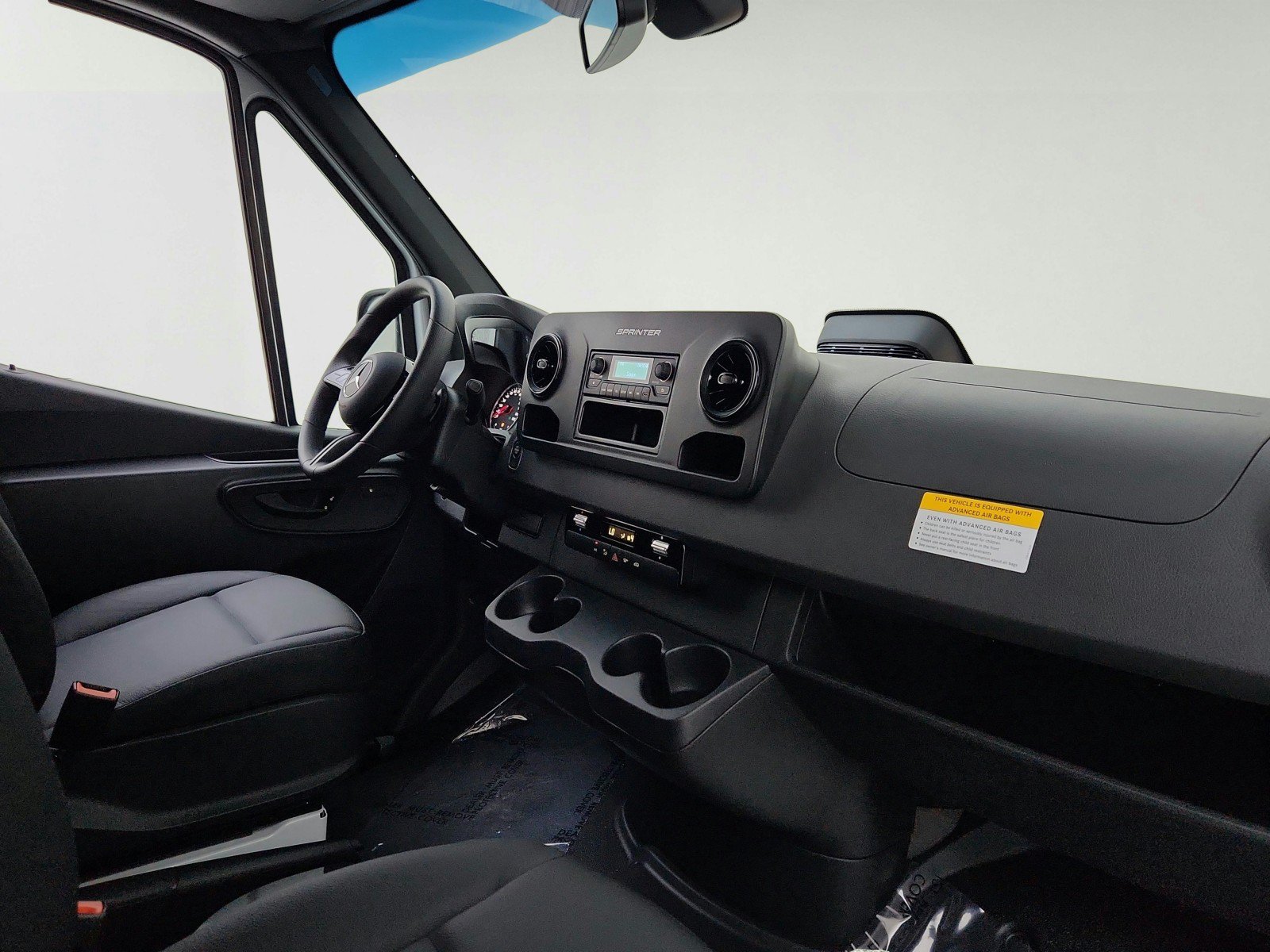 New 2025 Mercedes-Benz Sprinter 2500 image 18