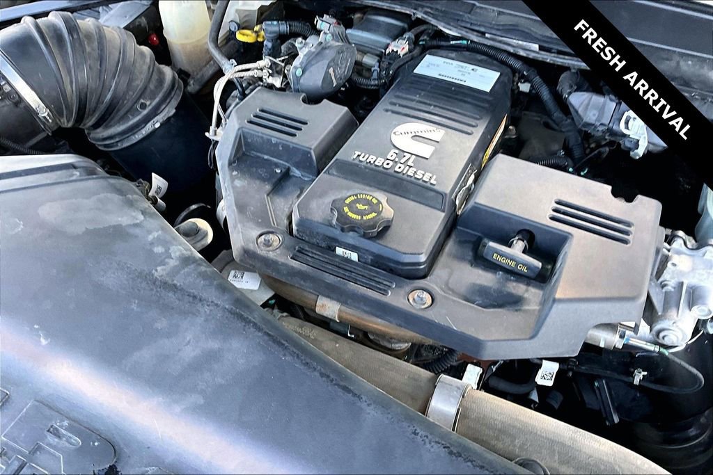 Used 2019 RAM 3500 Limited image 31