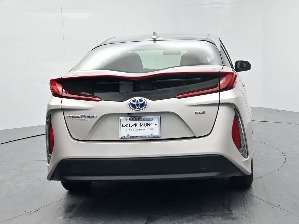 Used 2020 Toyota Prius Prime XLE image 7