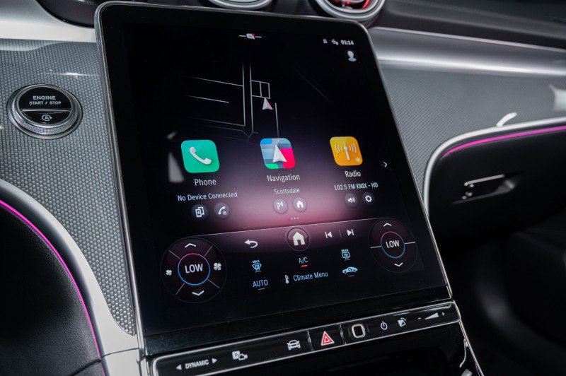 Used 2025 Mercedes-Benz CLE 300 4MATIC Cabriolet image 23