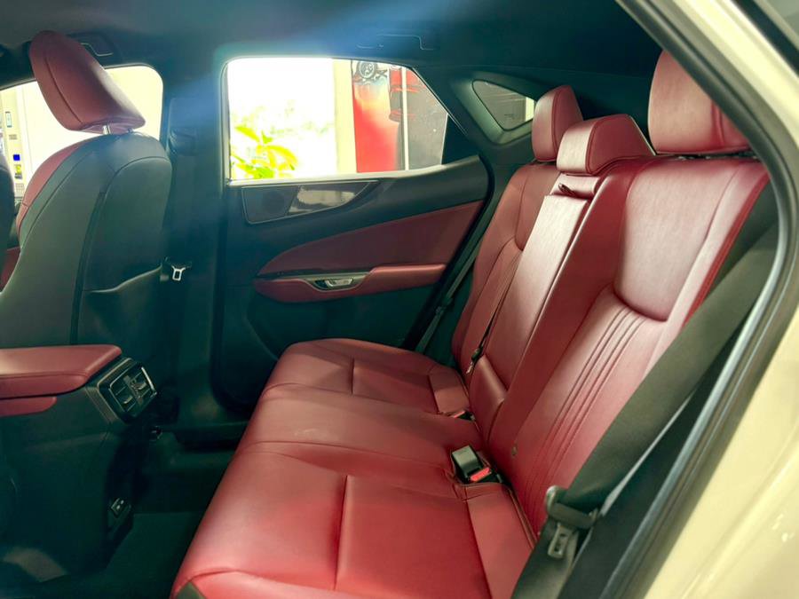 Used 2024 Lexus NX 350 AWD image 18