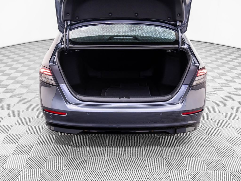 New 2025 Honda Accord EX-L image 30