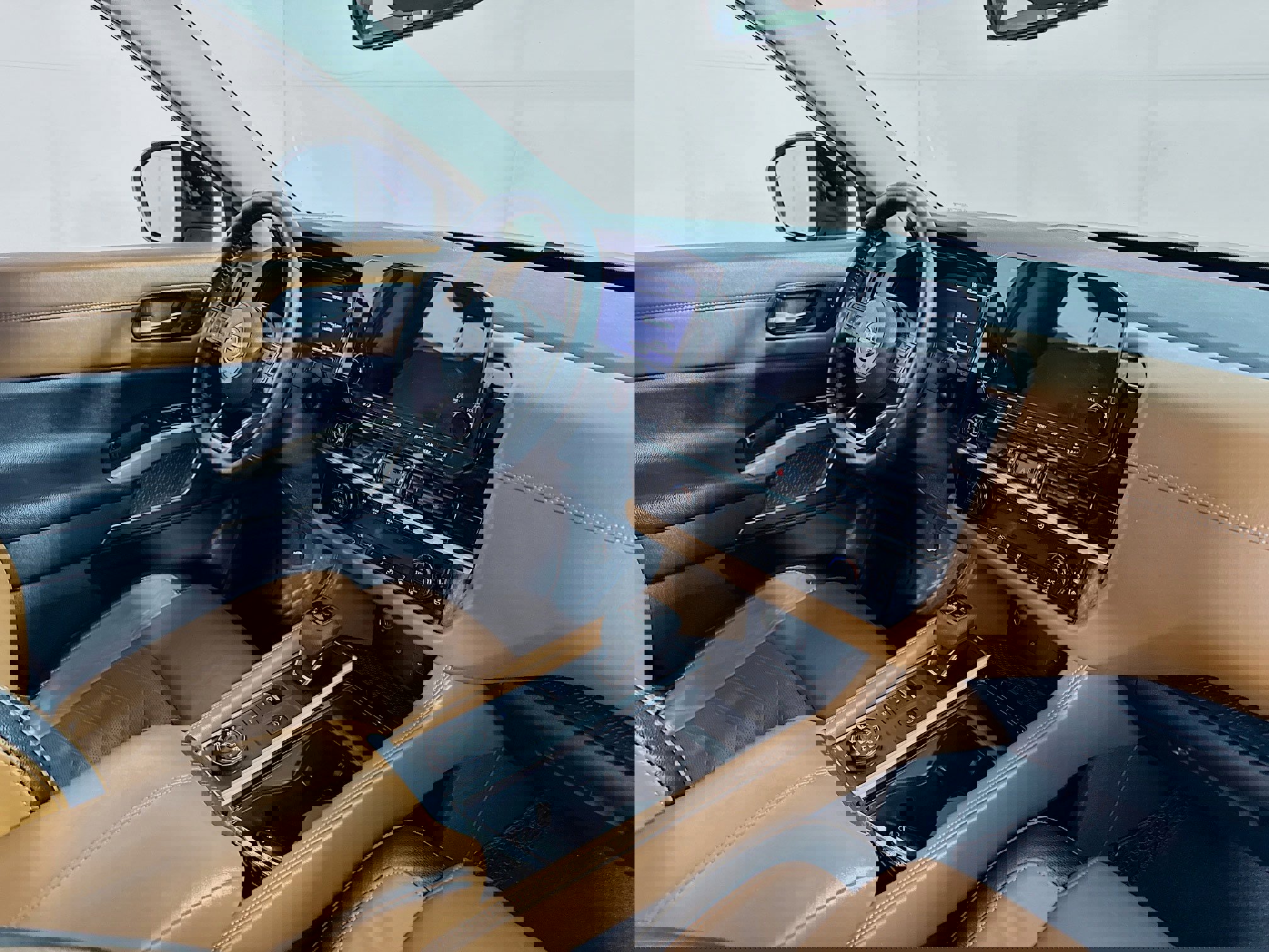 Used 2023 Nissan Pathfinder Platinum image 31