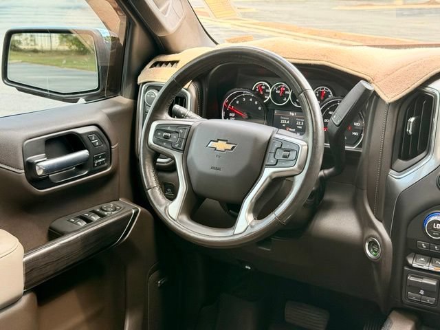 Used 2021 Chevrolet Silverado 1500 LTZ w/ LTZ Premium Package AWD/4WD image 20