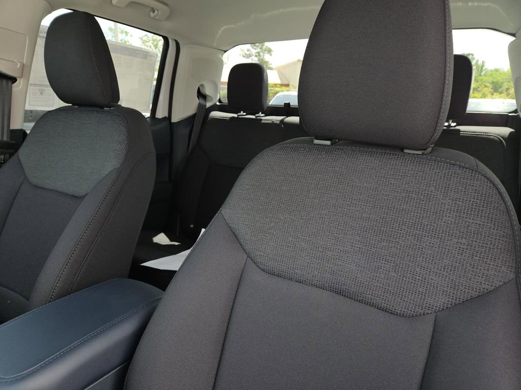 New 2026 Ford Maverick XL image 23