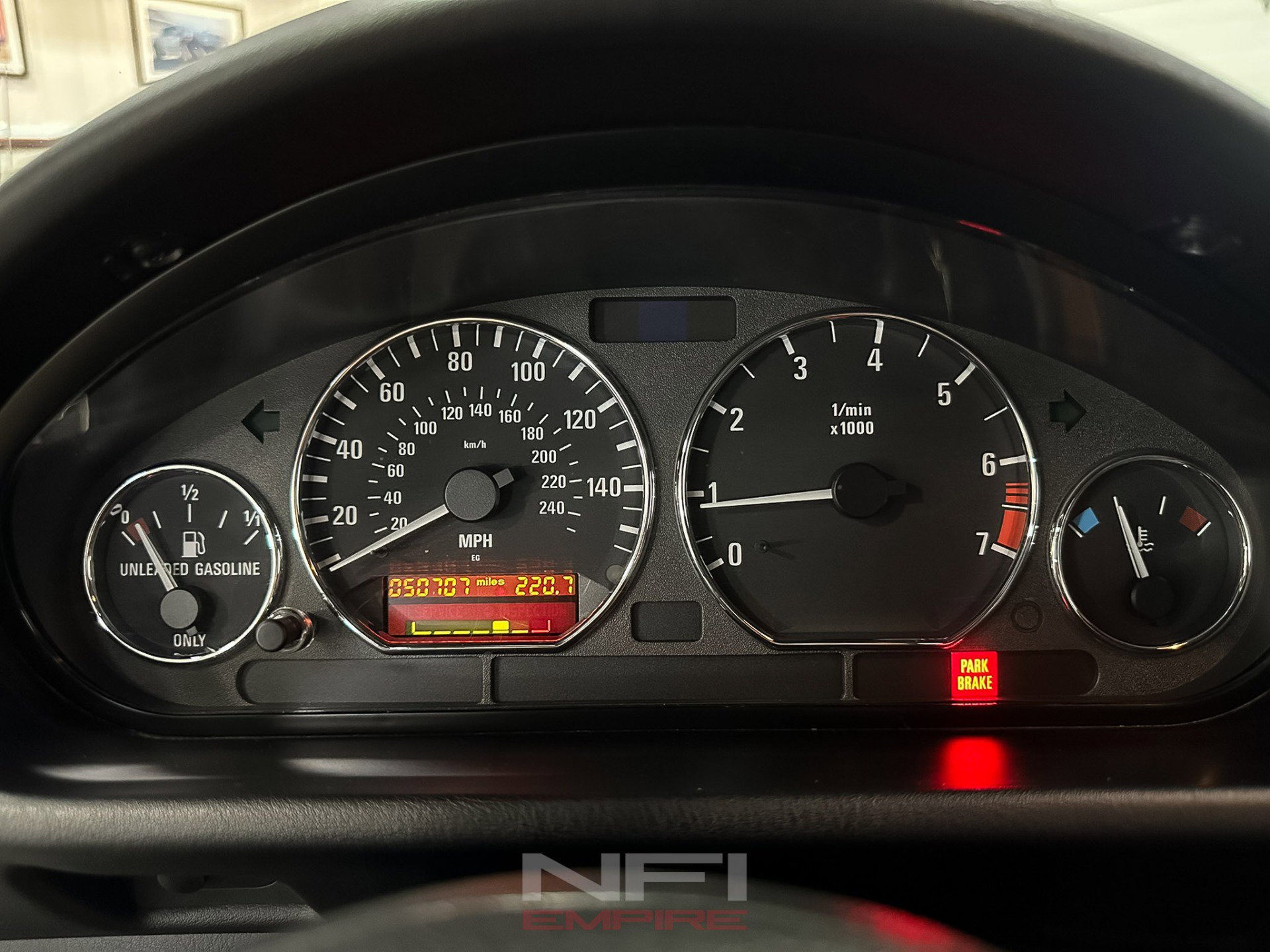 Used 2000 BMW Z3 2.5i image 35