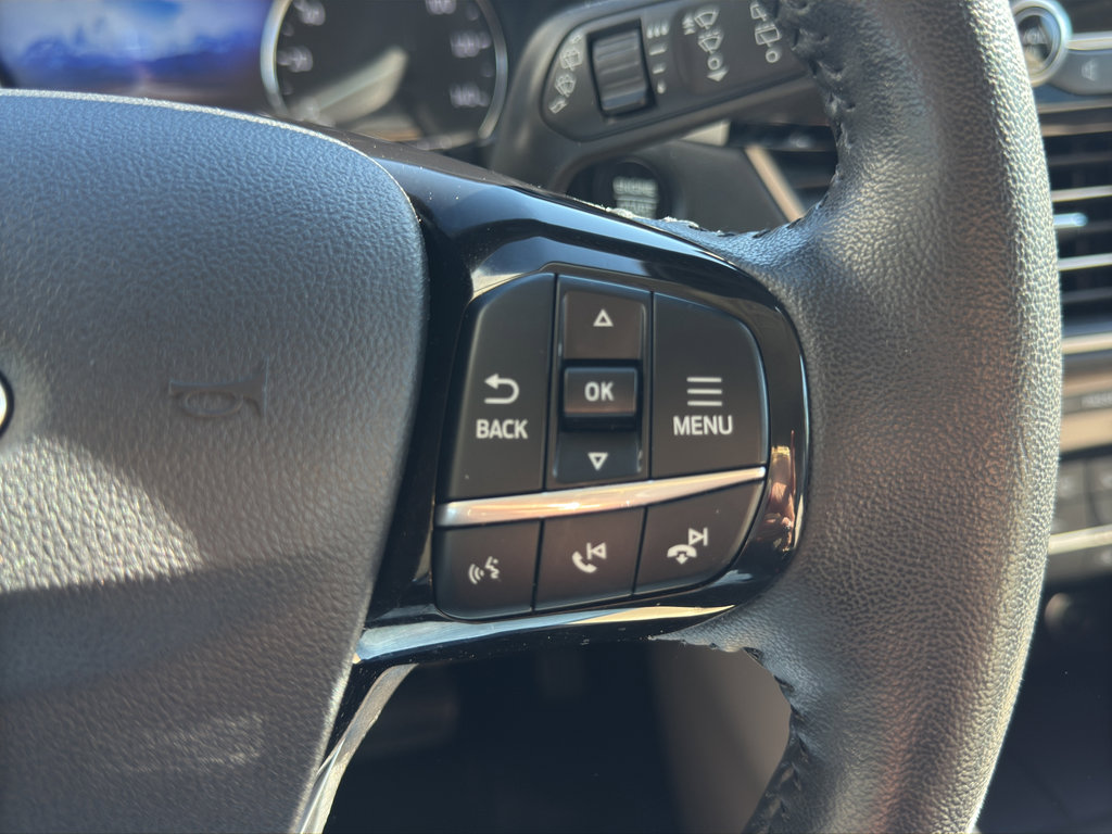 Used 2021 Ford Escape SEL image 15