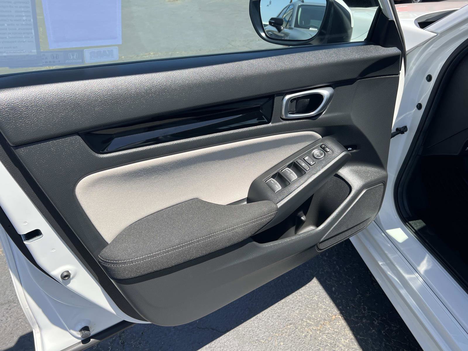 Certified 2024 Honda Civic EX image 6