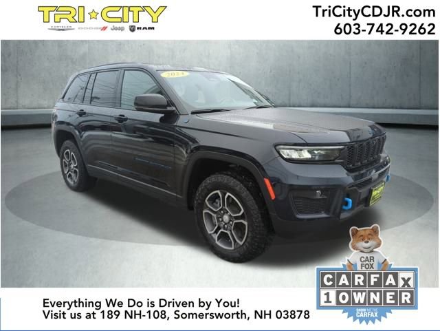 Used 2024 Jeep Grand Cherokee Trailhawk w/ Luxury Tech Group III image 7