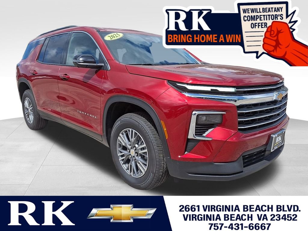 New 2025 Chevrolet Traverse LT w/ Driver Confidence Package
