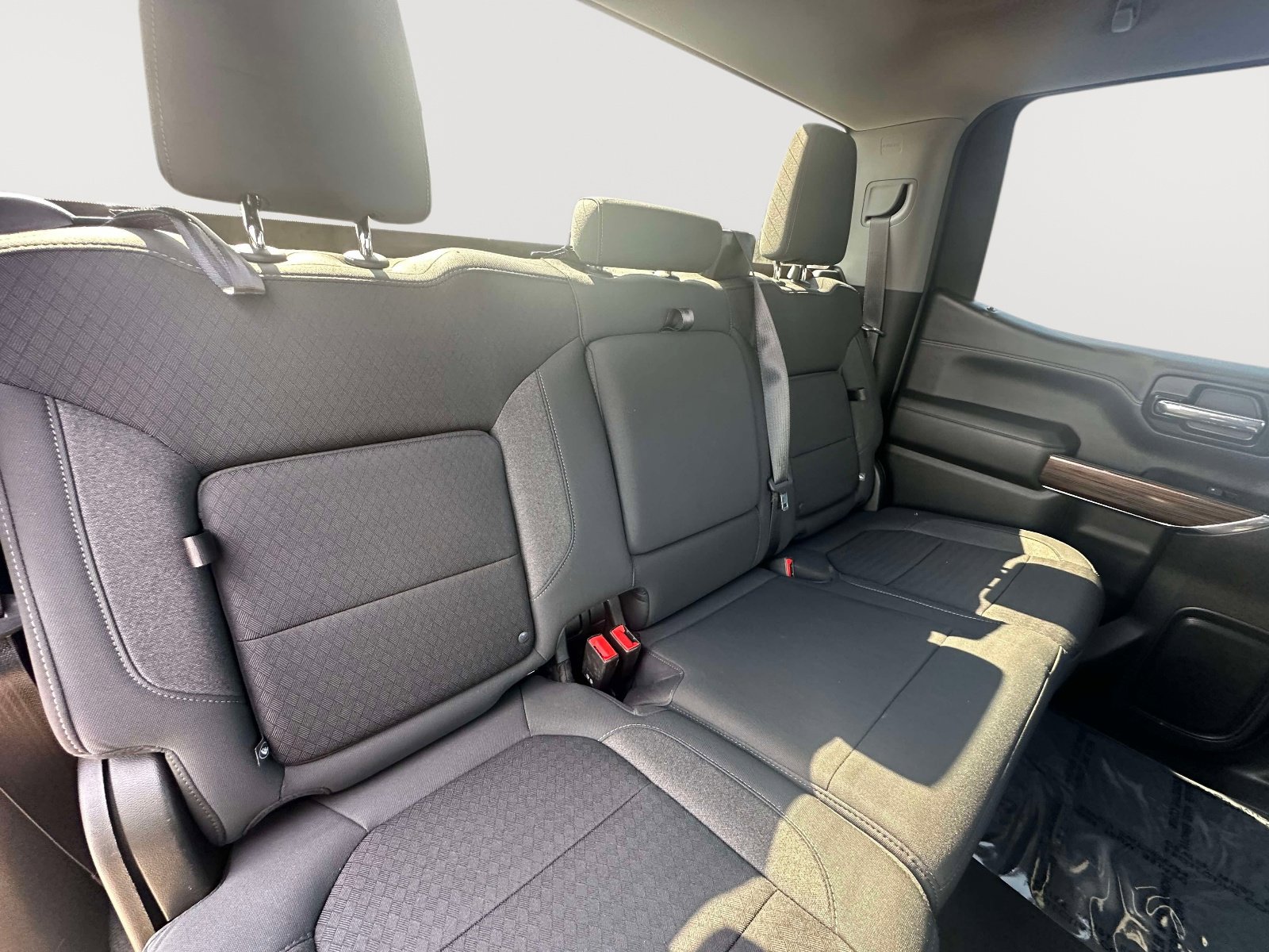 Used 2021 Chevrolet Silverado 1500 LT Trail Boss w/ Bed Protection Package image 28