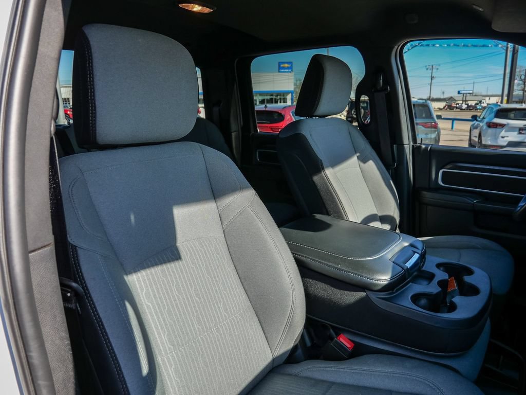 Used 2024 RAM 3500 Big Horn AWD/4WD image 39