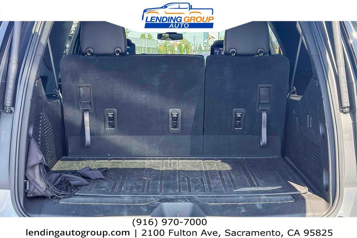 Used 2021 Chevrolet Suburban Z71 w/ Rear Media and Nav Package image 25