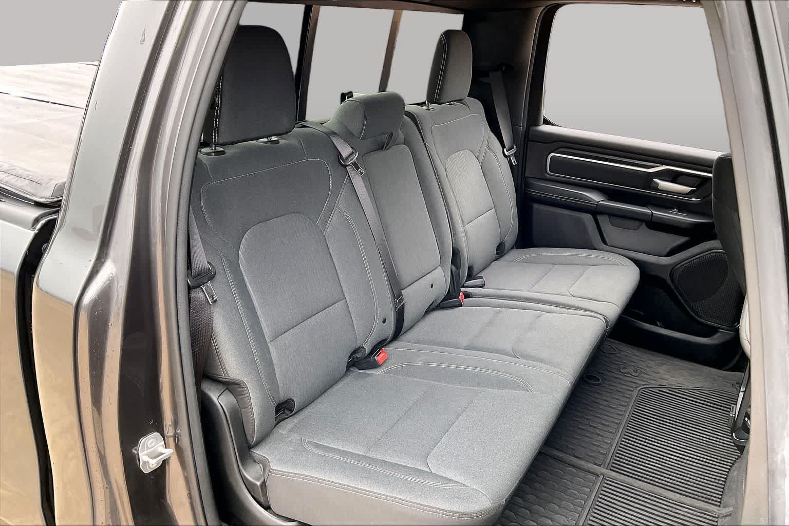 Used 2022 RAM 1500 Big Horn AWD/4WD image 18