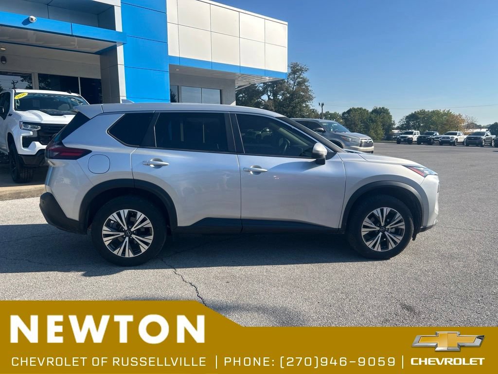 Used 2023 Nissan Rogue SV AWD/4WD image 15