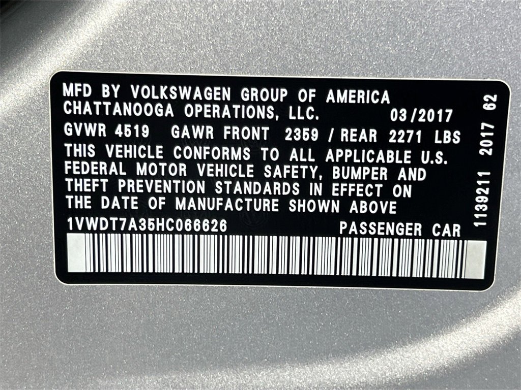 Used 2017 Volkswagen Passat 1.8T R-Line image 29