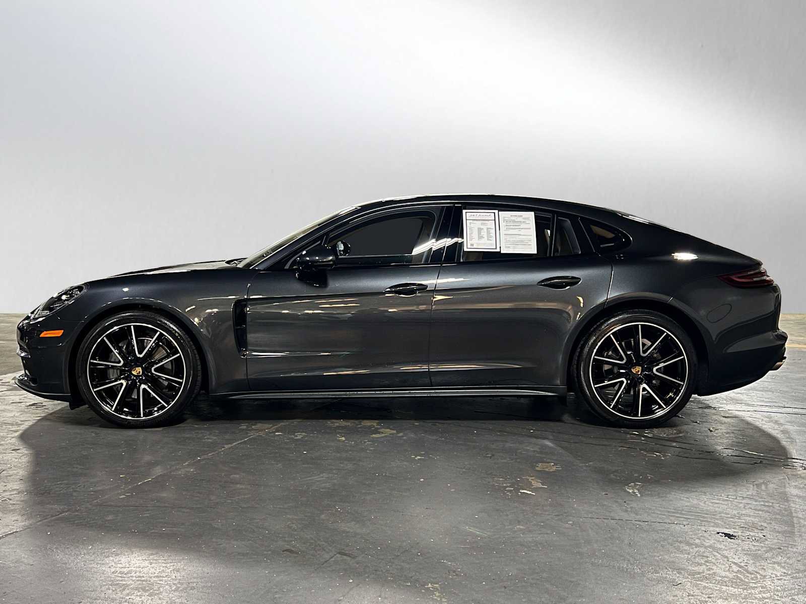 Used 2018 Porsche Panamera 4S AWD/4WD image 6