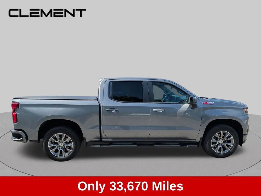 Used 2021 Chevrolet Silverado 1500 RST AWD/4WD image 9