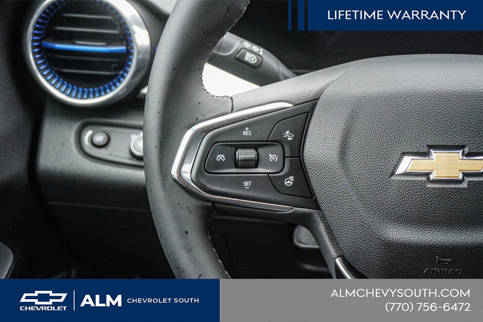 New 2025 Chevrolet Trax LT w/ Driver Confidence Package FWD image 27