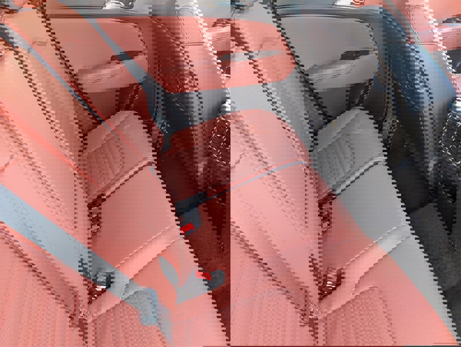 Used 2024 Kia Sportage SX image 14