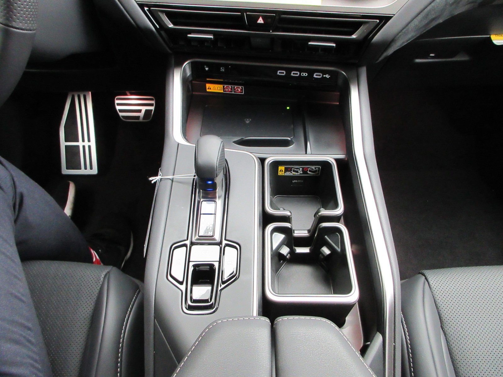 New 2026 Lexus TX 500h AWD image 49