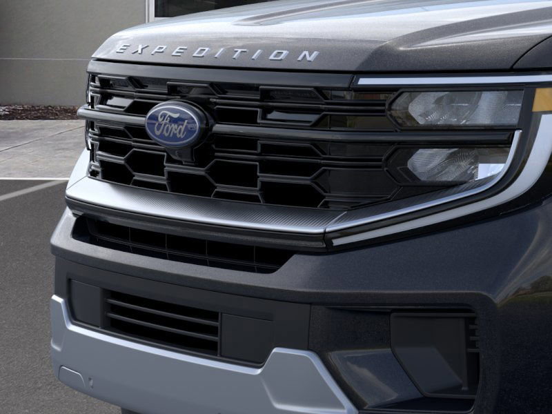 New 2026 Ford Expedition Platinum w/ Driver's Package image 17
