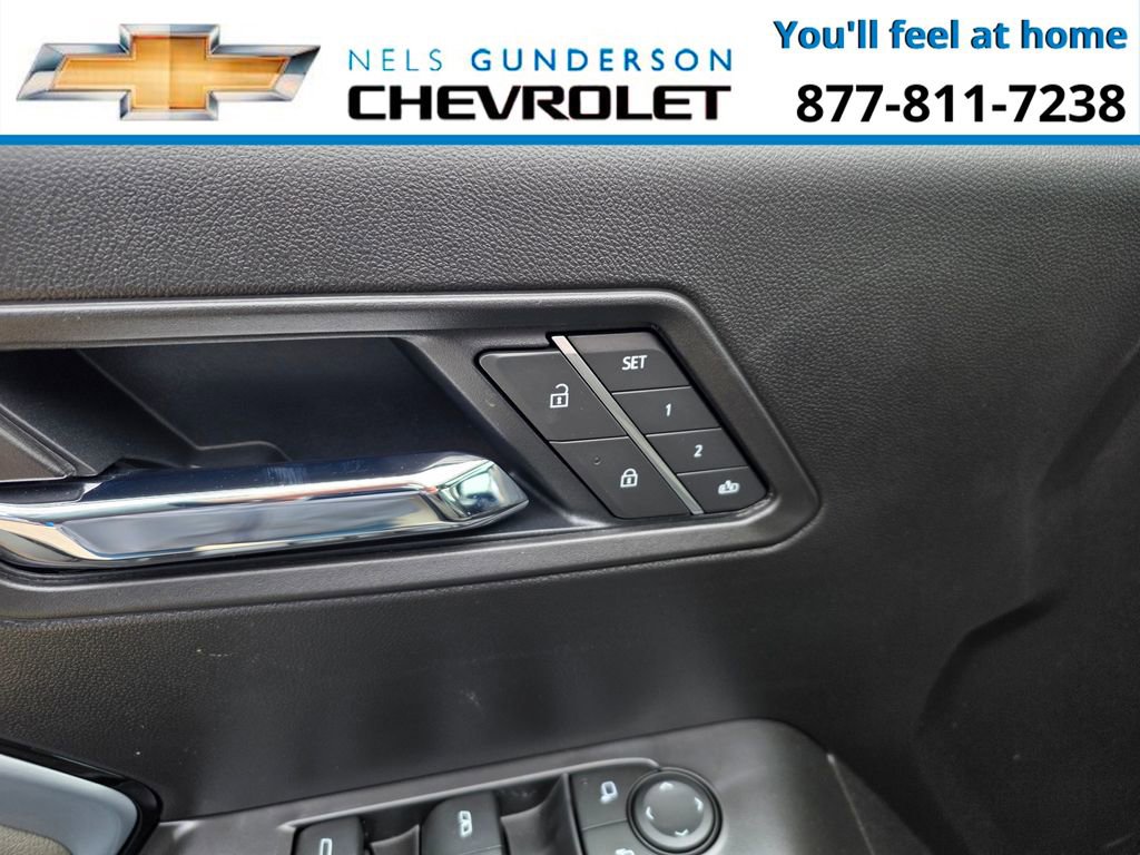New 2026 Chevrolet Colorado ZR2 w/ Technology Package AWD/4WD image 17