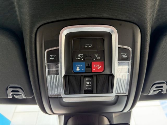 Used 2022 RAM 1500 Laramie w/ Sport Appearance Package image 31