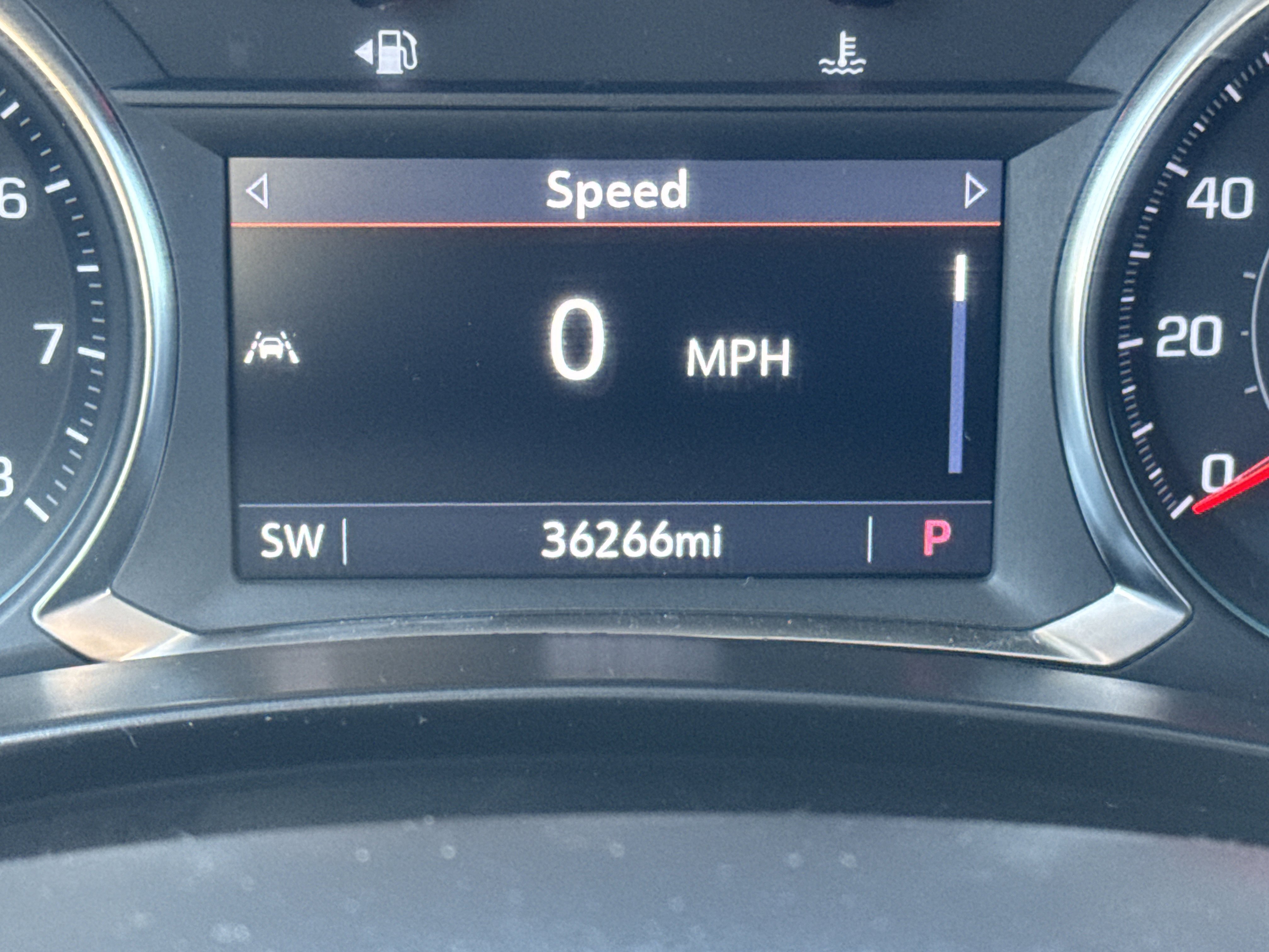 Used 2024 Chevrolet Equinox LT AWD/4WD image 21