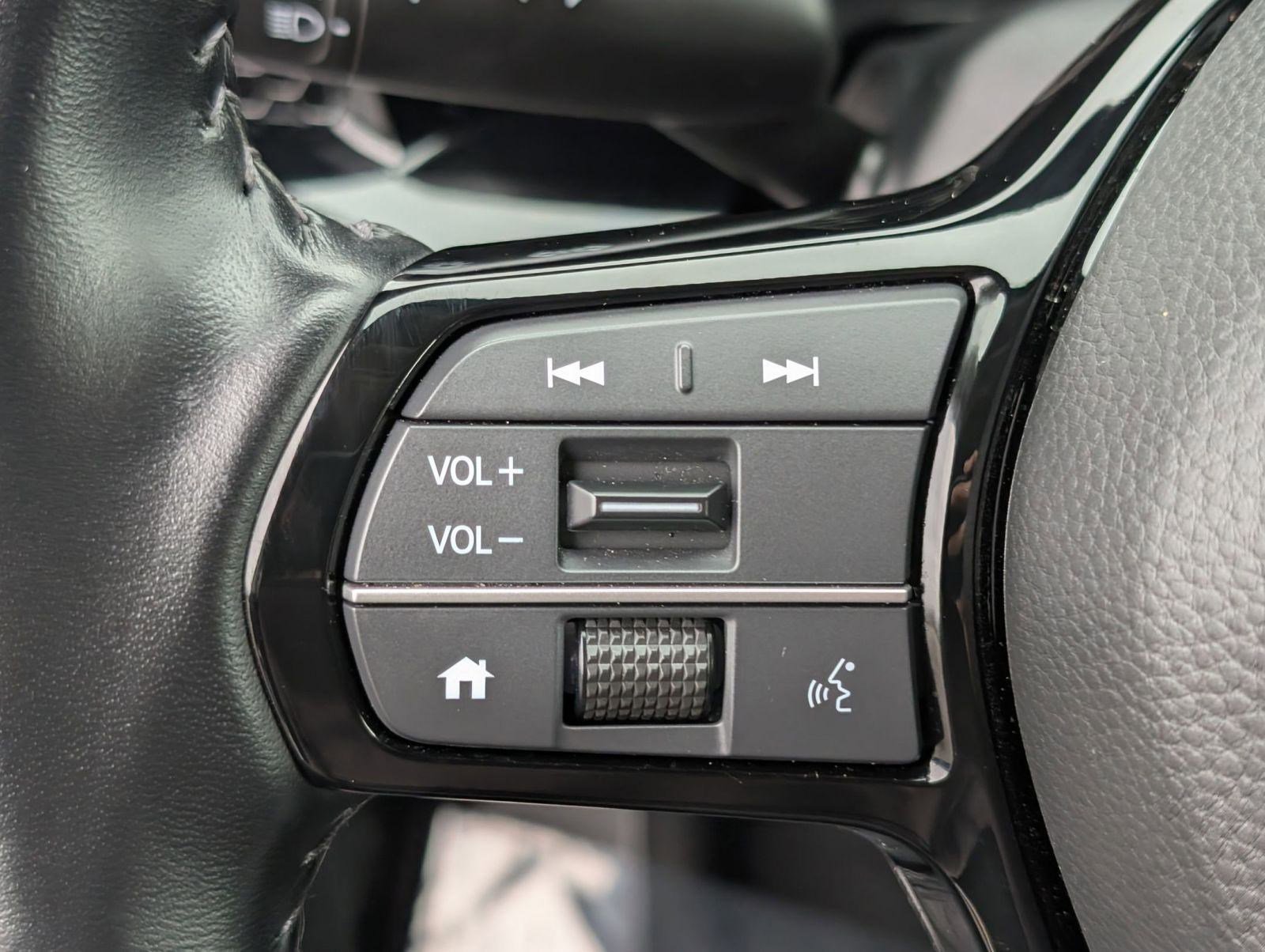 Used 2025 Honda CR-V EX-L image 18