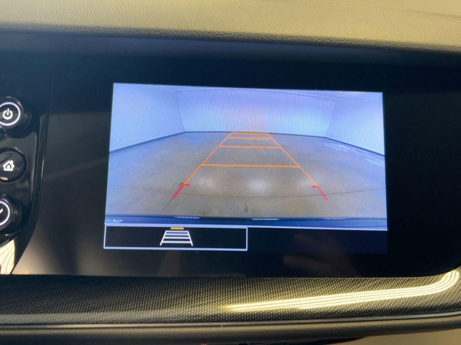 Certified 2023 Buick Envision Preferred image 25