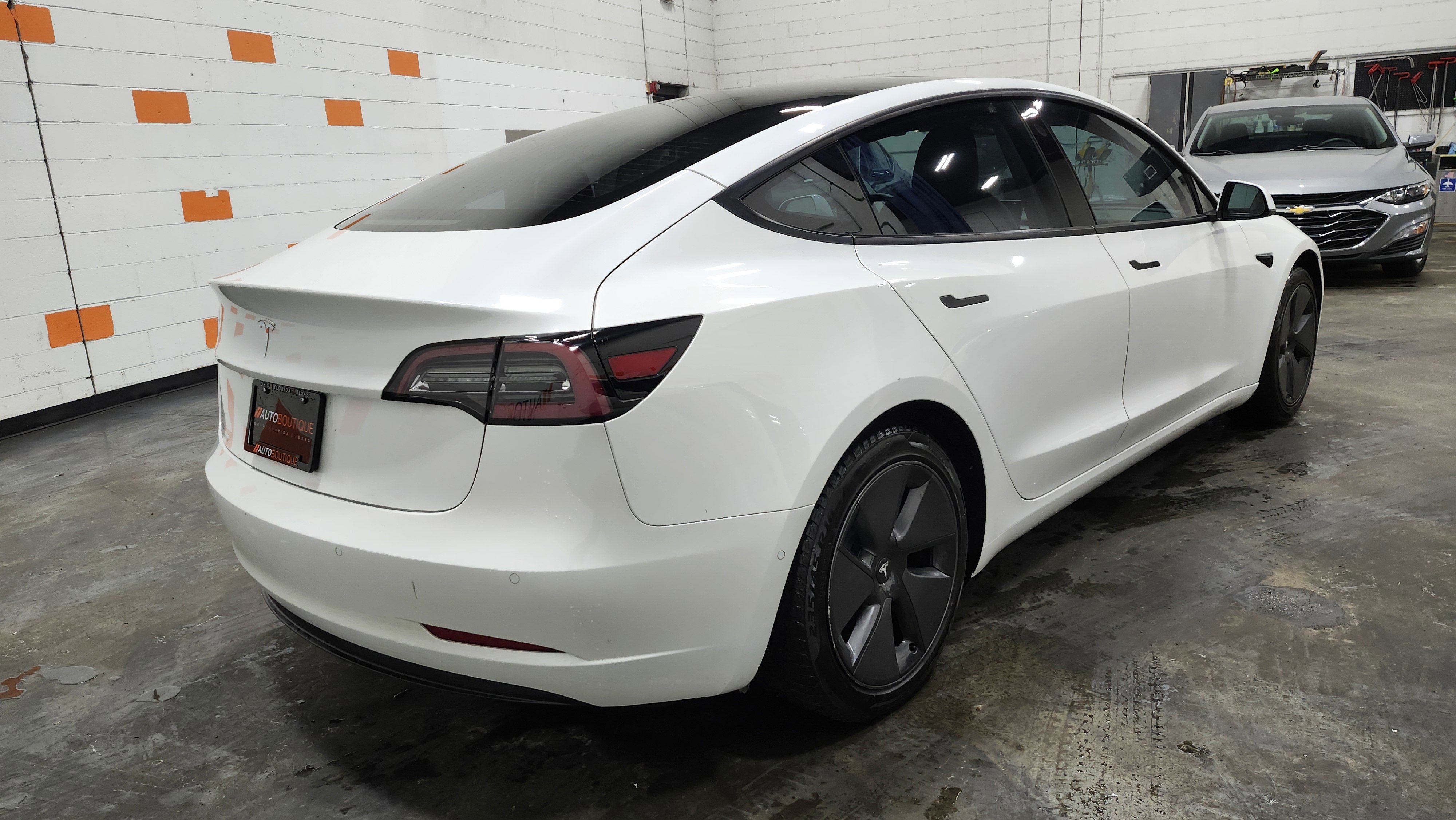Used 2021 Tesla Model 3 Standard Range Plus image 16