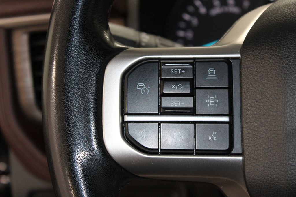 Used 2023 Ford Expedition Limited AWD/4WD image 38