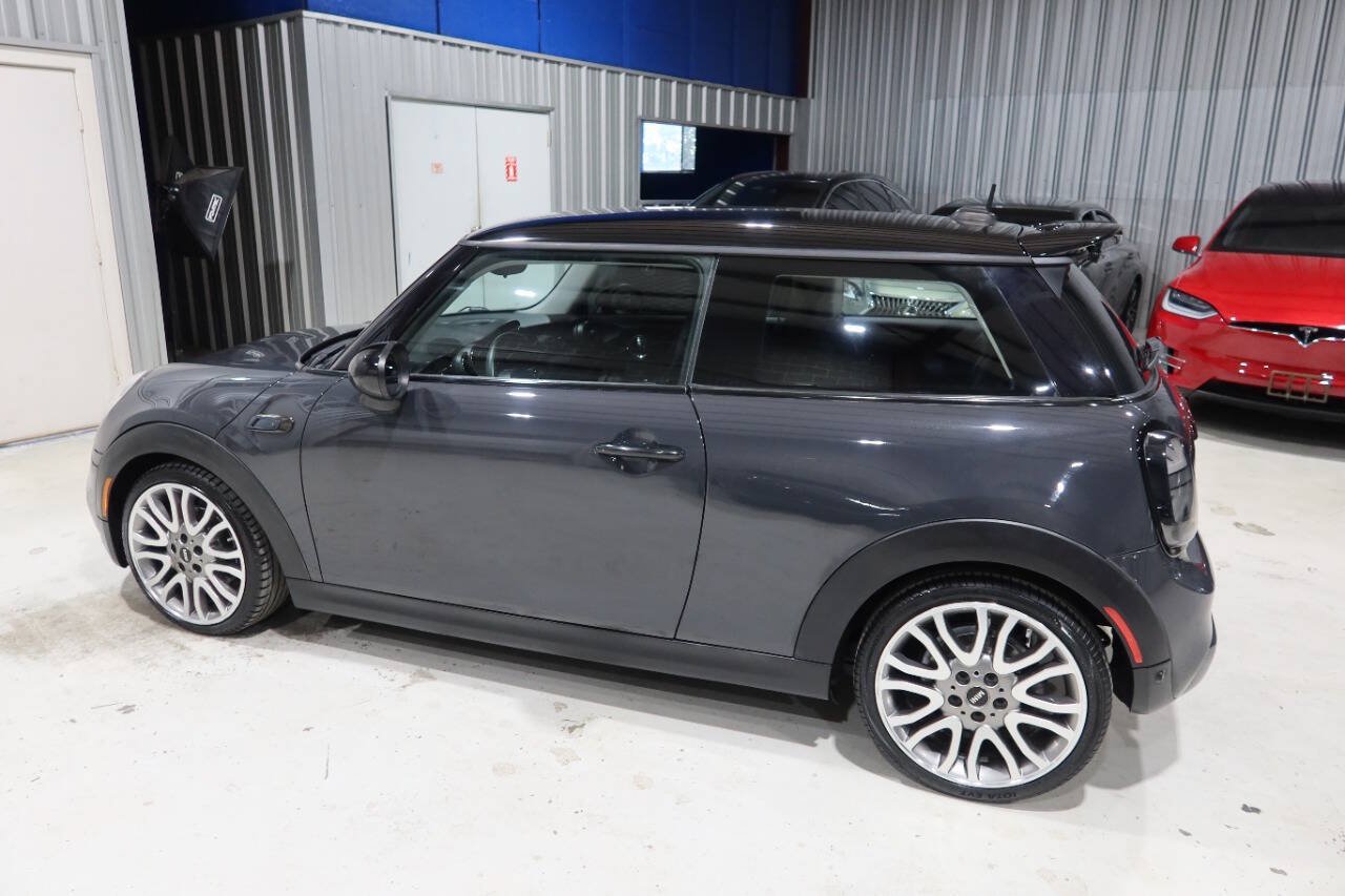 Used 2015 MINI Cooper S FWD image 2