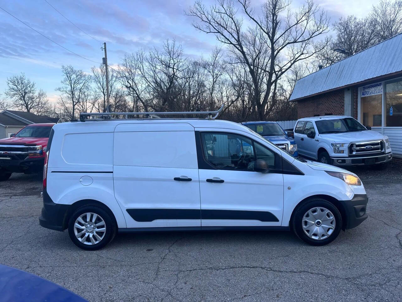 Used 2017 Ford Transit Connect XL image 4