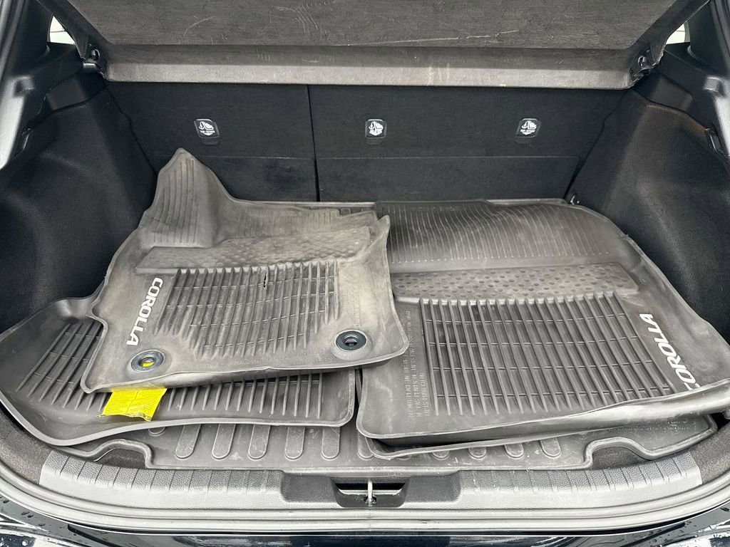 Used 2023 Toyota Corolla XSE image 19