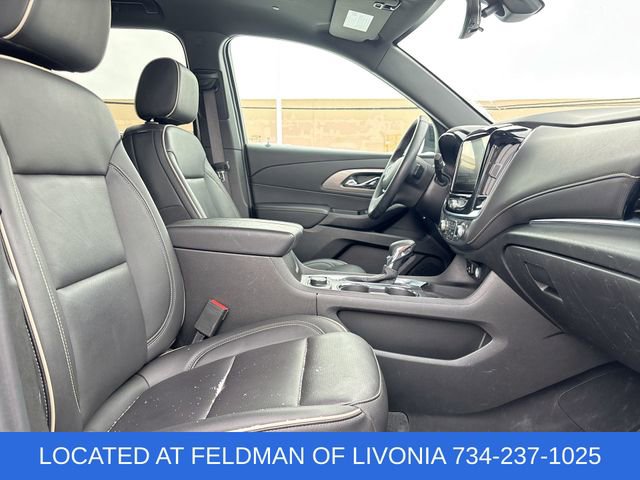 Used 2023 Chevrolet Traverse Premier image 28