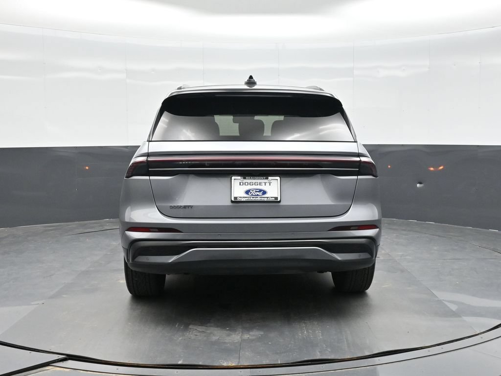 Used 2025 Lincoln Nautilus Reserve w/ Jet Appearance Package AWD/4WD image 4