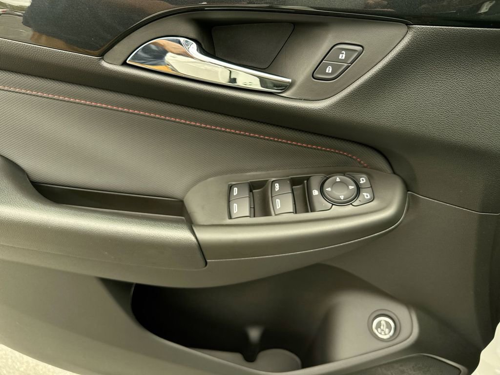 New 2026 Chevrolet TrailBlazer RS w/ Convenience Package FWD image 15