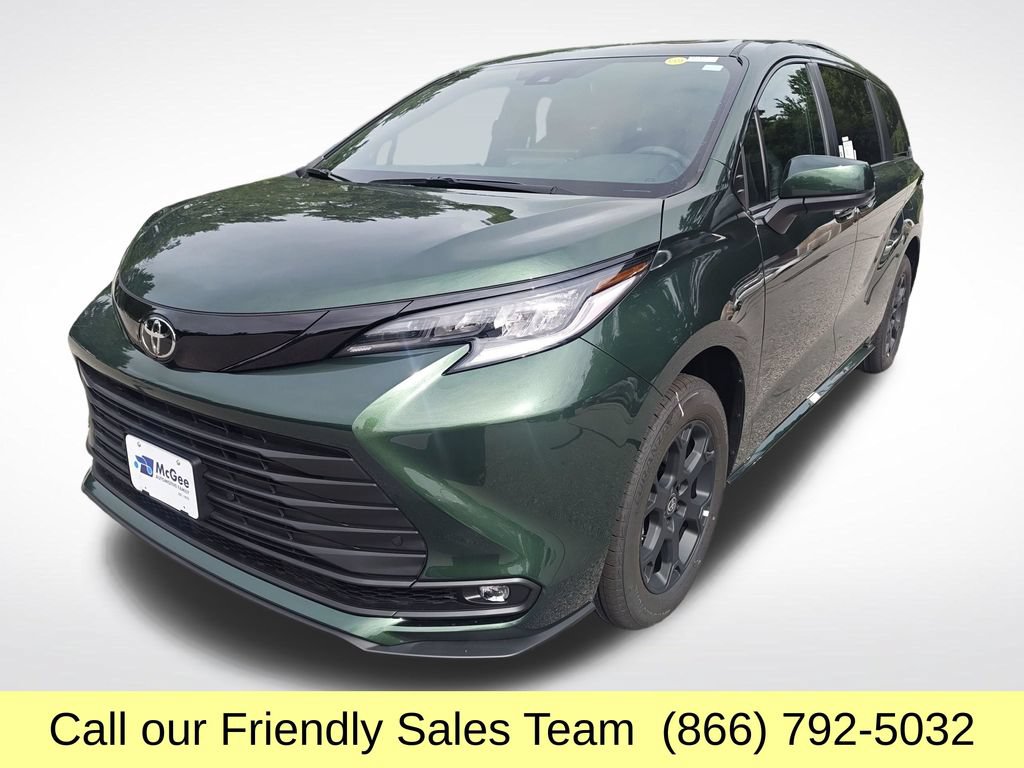 New 2026 Toyota Sienna XLE Woodland Edition