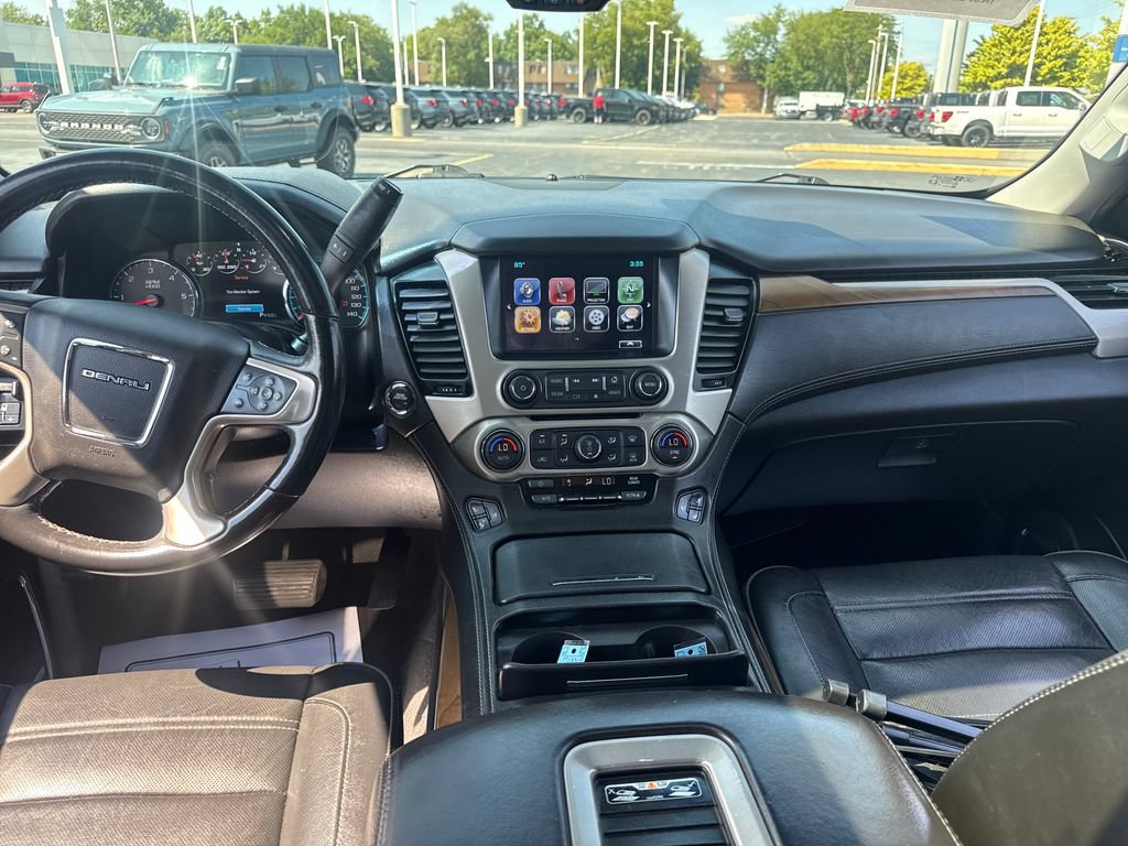 Used 2020 GMC Yukon Denali w/ Denali Ultimate Package AWD/4WD image 22